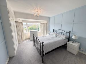 Photo 10- click for photo gallery